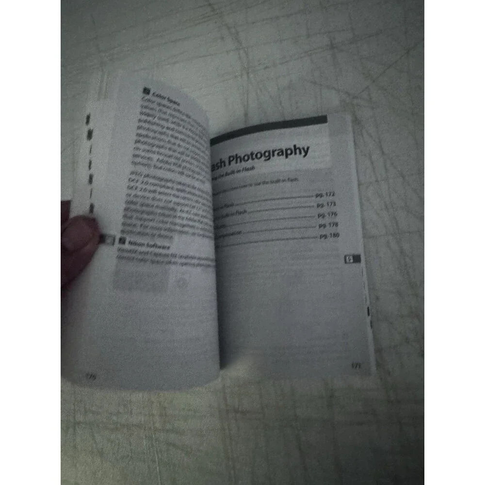 Nikon D300 Digital Camera Genuine User's Manual / Instruction Guide In English